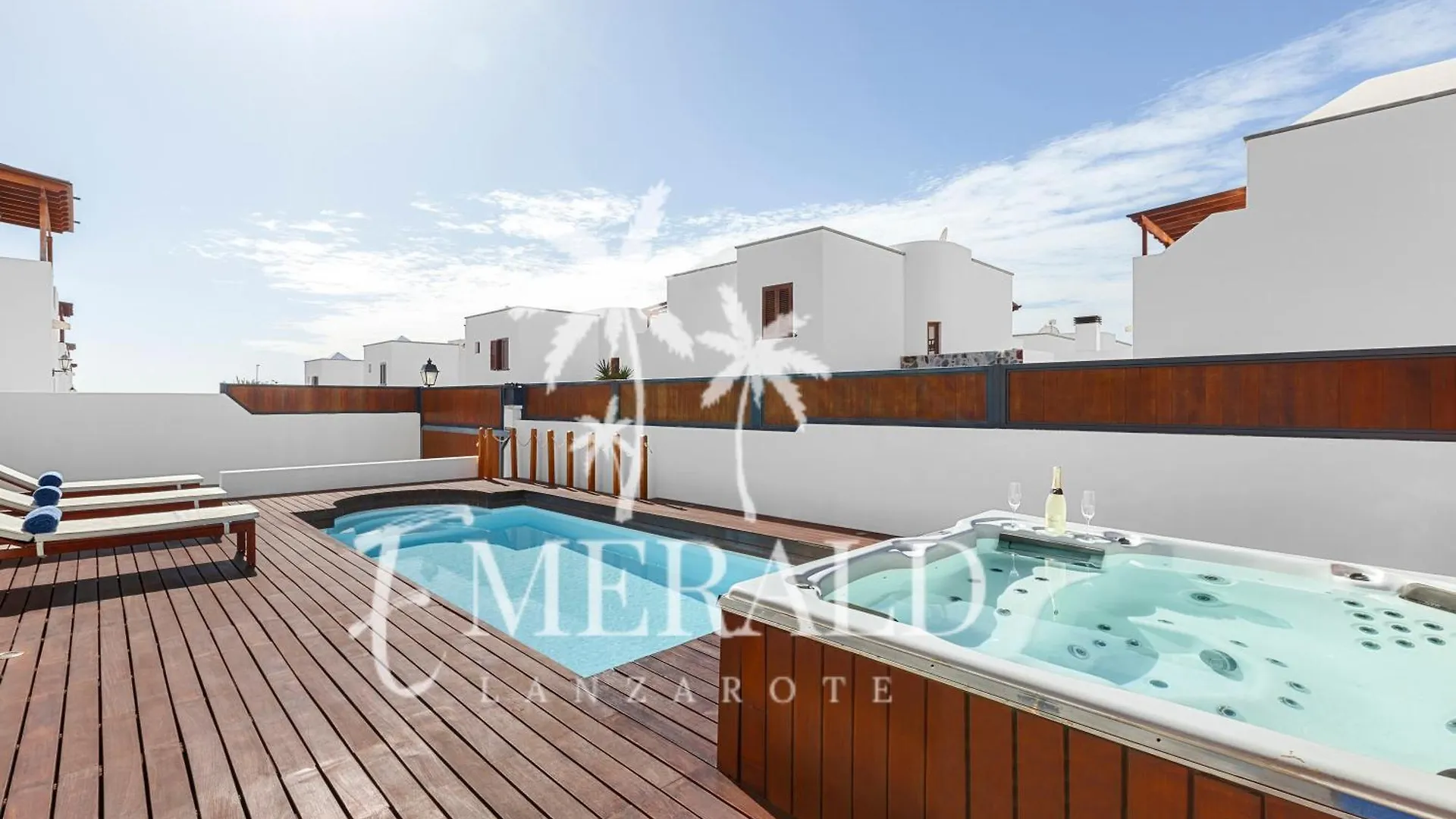 Casa Del Mar - Piscina Y Jacuzzi Privado Villa Costa Teguise 0*,  Spain