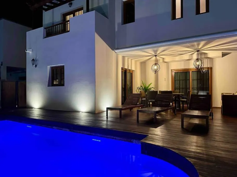Casa Del Mar - Piscina Y Jacuzzi Privado Villa Costa Teguise