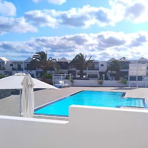 Vero Senator, Costa Teguise