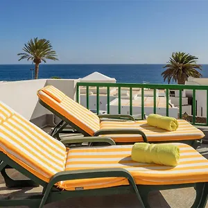 Lanzahost Ona Costa Teguise