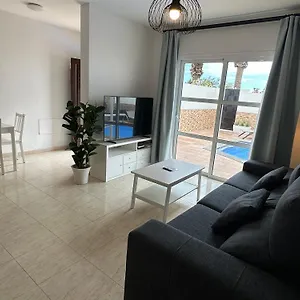 Crotos Costa Teguise